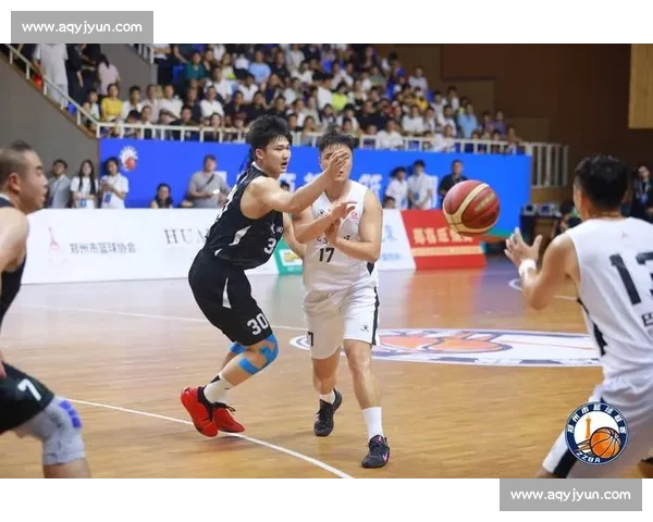 高清篮球直播全程跟踪精彩赛事即时更新让你不错过每一场精彩对决 - 副本 - 副本 (2) - 副本